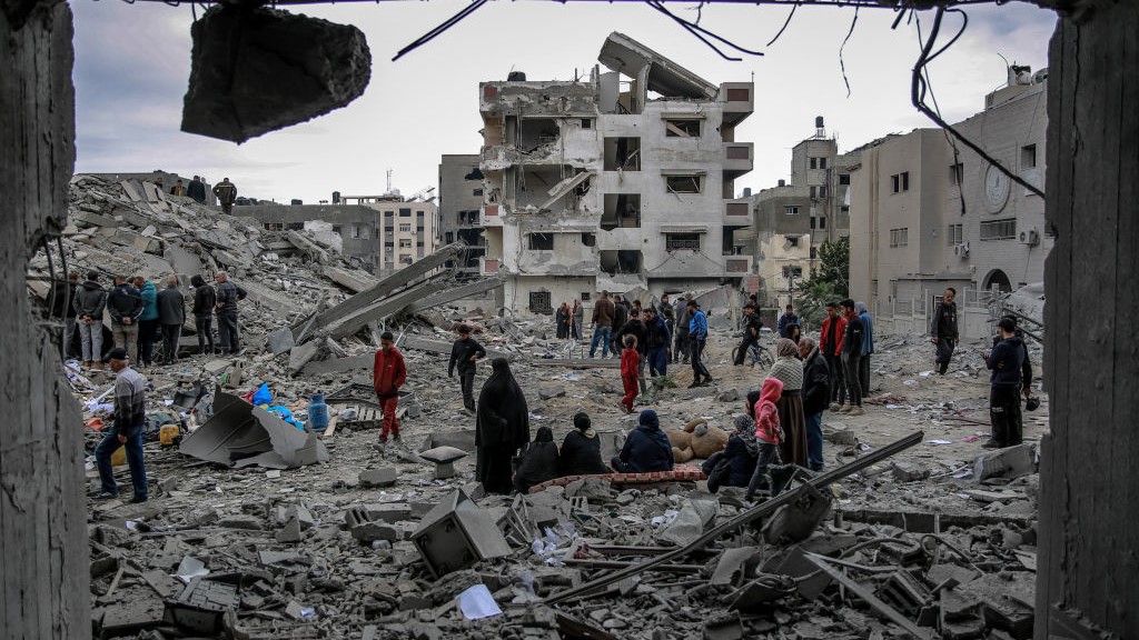 Watch Mideast Latest: Israel Pushes Deeper Into Gaza - Bloomberg