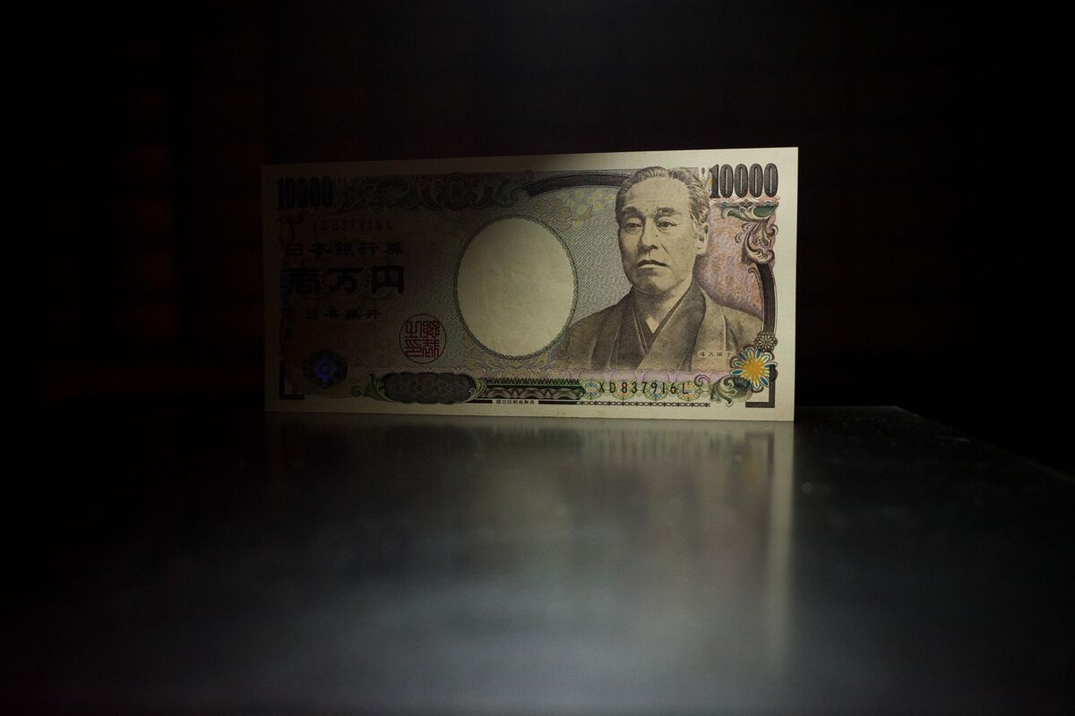 Asset Managers Turn Bullish on Yen as Fed, BOJ Path May Reverse - Bloomberg