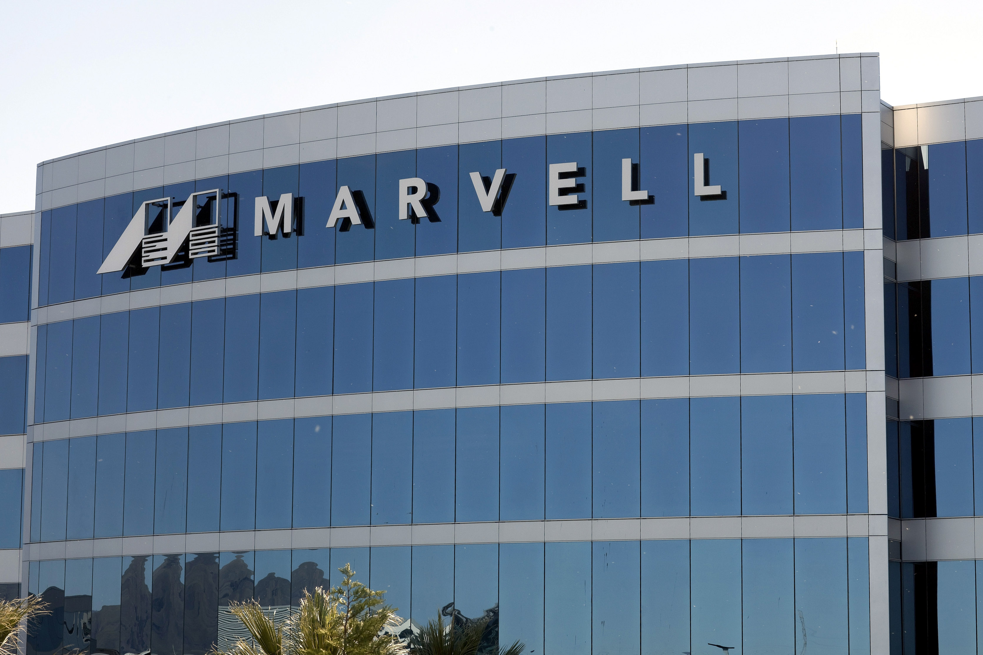 Marvell to Cut 4 of Workforce in Response to Chip Slowdown Bloomberg