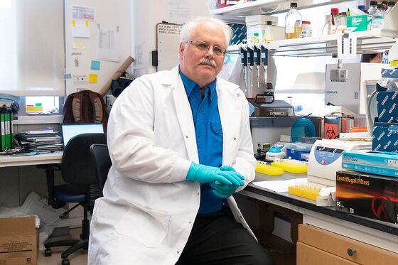 The  Coronavirus Hunter Is Racing for Answers in a Locked-Down Lab