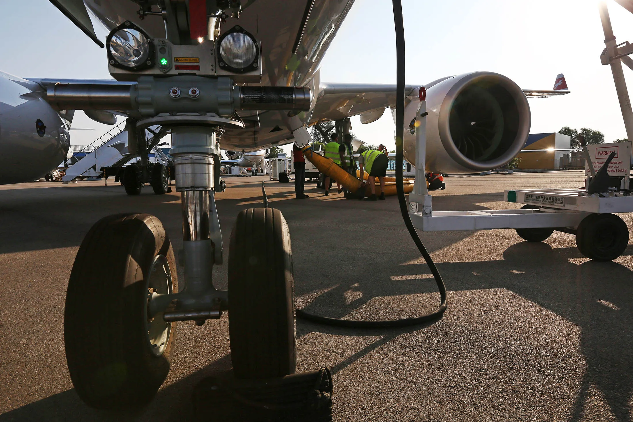 Bombardier CS 100.
