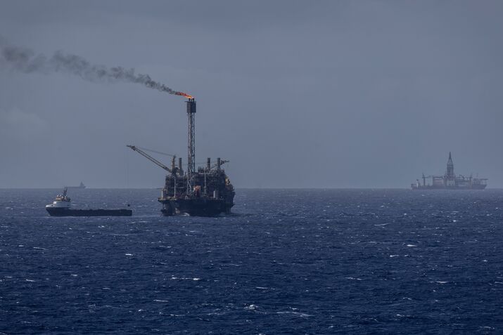 Brazil Ramps Up Top Deep-Water Oil Field And Adds to Global Glut