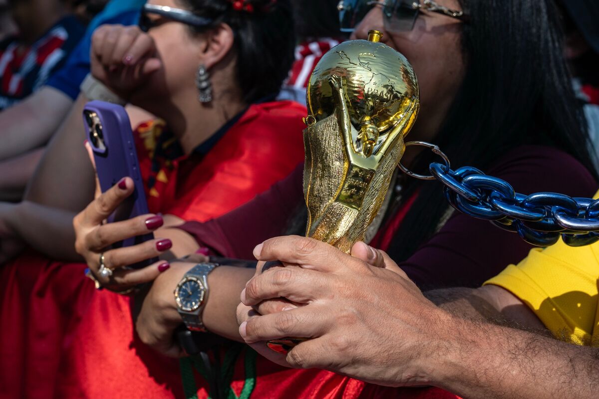 UEFA-Led Group Discusses Rival Tournaments in Challenge to FIFA