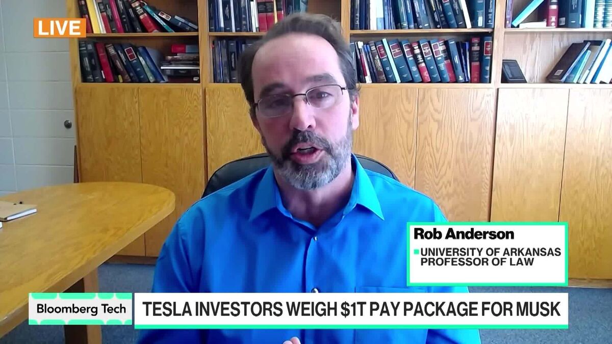 Decision Day Nears for Musk’s $1 Trillion Tesla Pay Deal