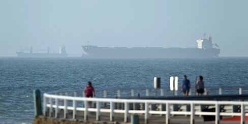 Carbon Rout Roiling Australia as Polluters Win