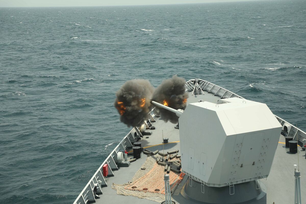 Chinese Warship Conducts Rare Machine Gun Test Fire in Japan EEZ