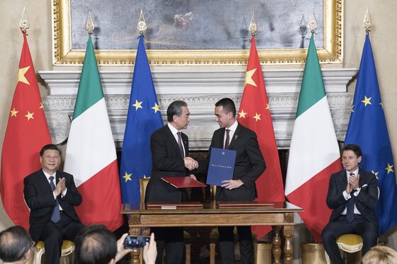 Italy’s Accord With China Sparks New Clash Among Leaders in Rome