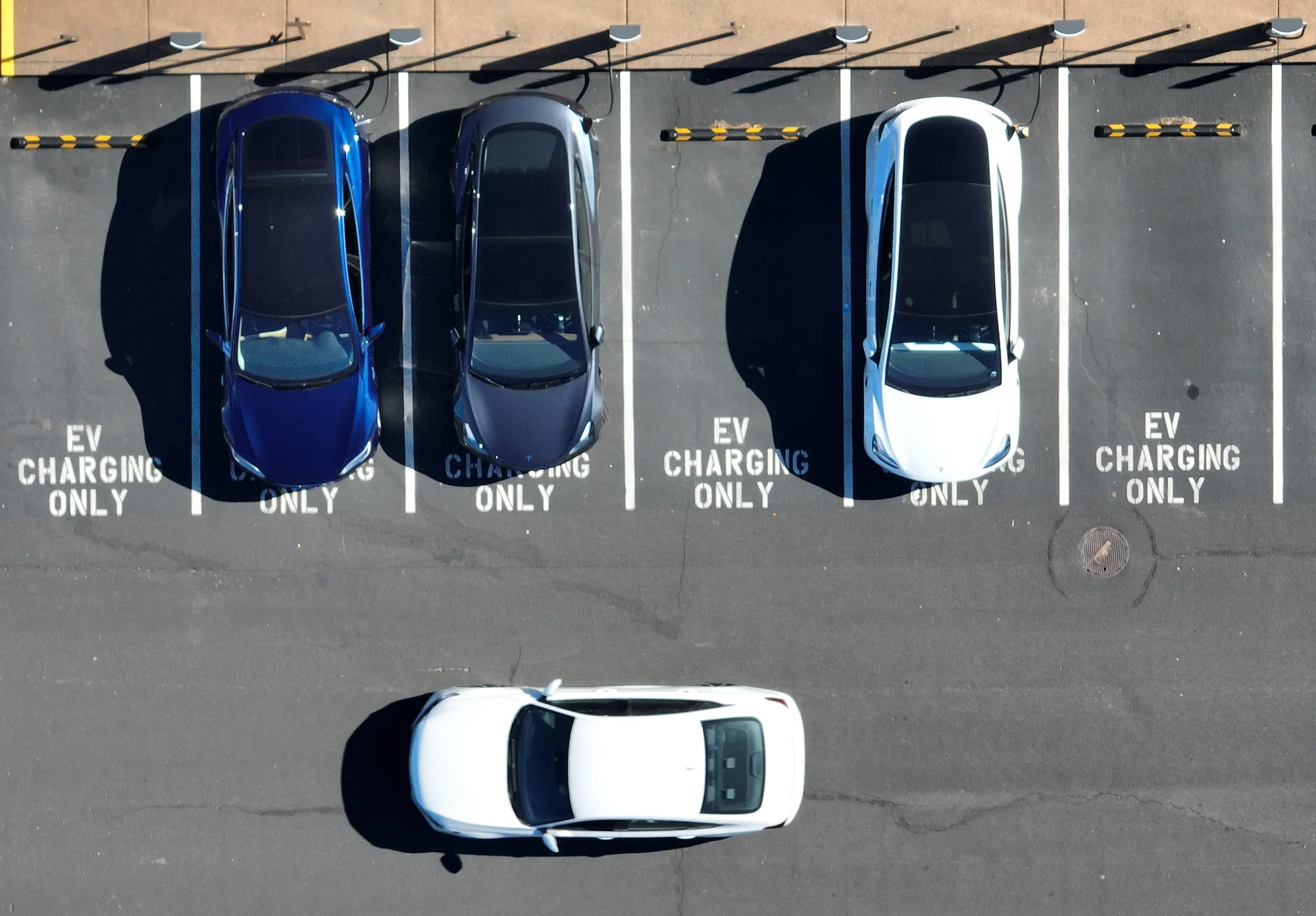 The final rule takes into account the amount of money carmakers have been spending on new electric car models.