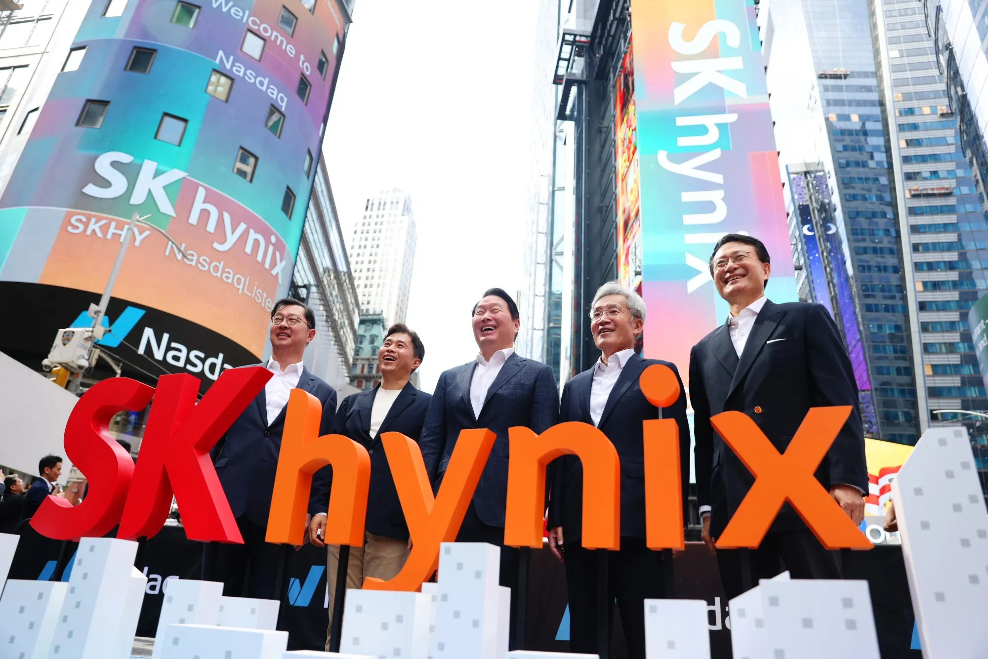 韓国AI株、過剰なレバレッジが売り連鎖を増幅－世界にも波及リスク