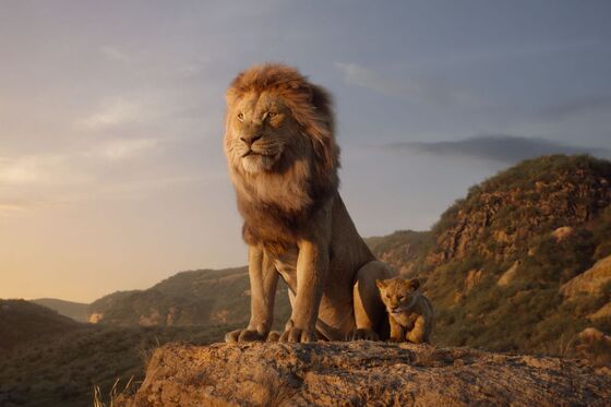 ‘Lion King’ Defies Critics as Beyoncé Helps Boost Box Office
