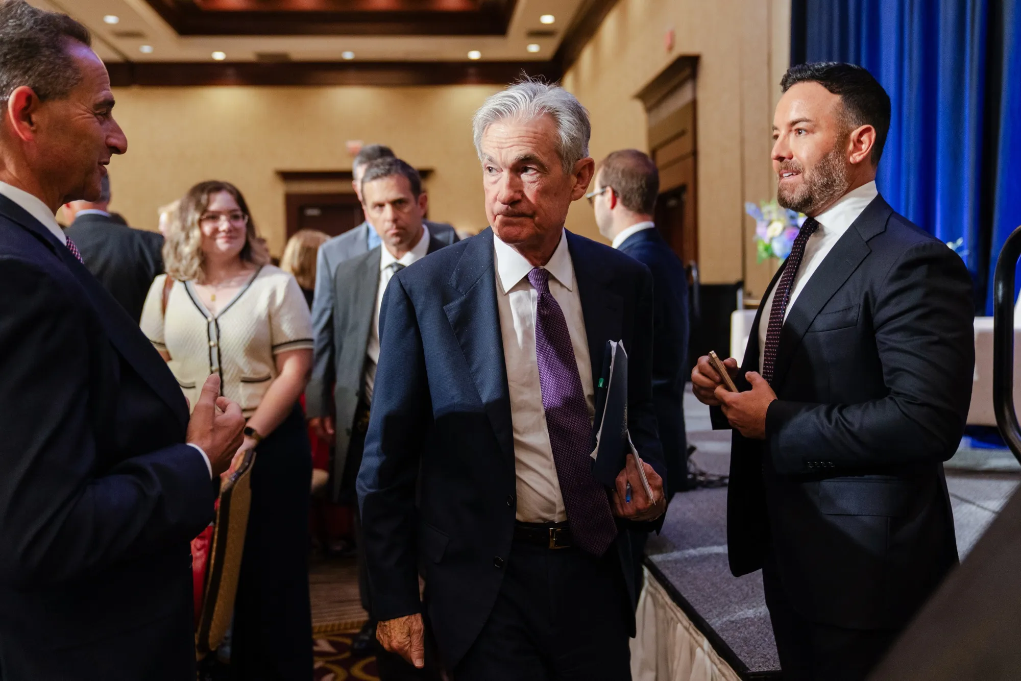 Jerome Powell&nbsp;departs after speaking during a Greater Providence Chamber of Commerce 2025 Economic Outlook luncheon in Warwick, Rhode Island,&nbsp;on&nbsp;Sept. 23.