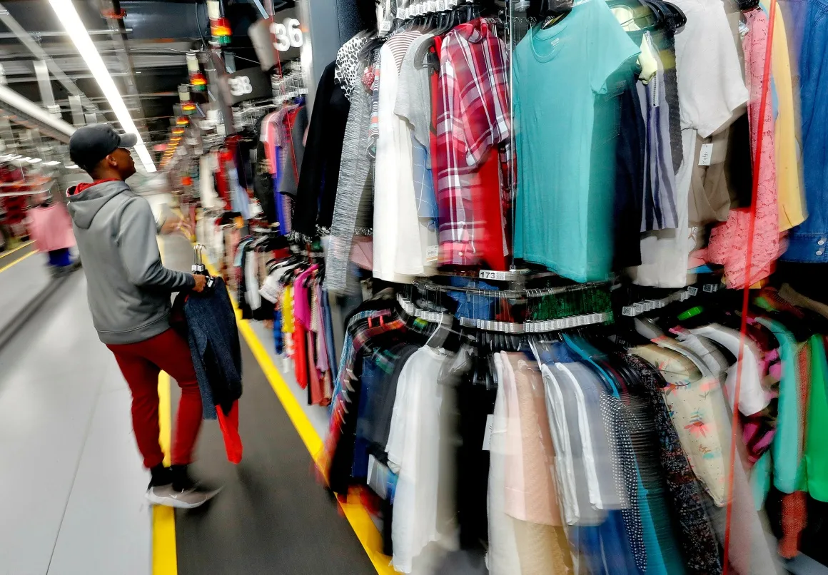 Secondhand Clothing Site ThredUP Raises 168 Million in IPO Bloomberg