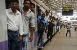 Congestion on Roads and Rail As First Round Of Indian Election Voting Gets Underway