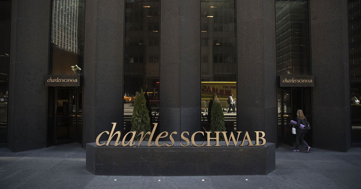 Charles Schwab Bank Trouble Follows SVB Collapse Bloomberg