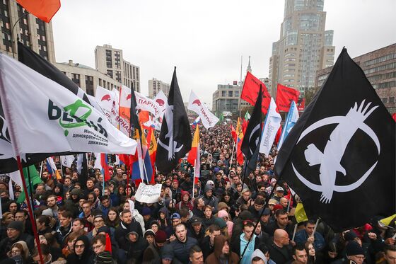 Opposition Rallies in Moscow to Demand Release of Protesters