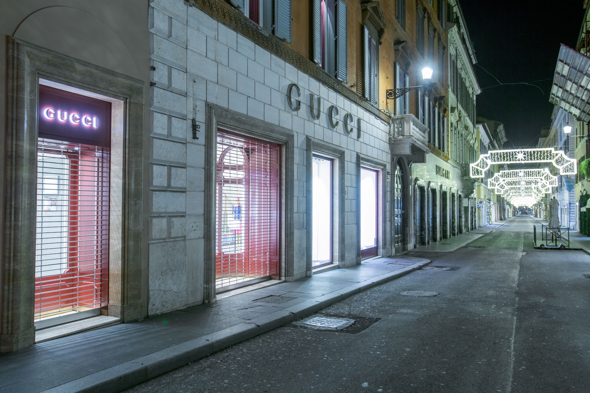 moderat klassisk åbning Gucci Sales Slide For Another Quarter, Ending Years Of Expansion