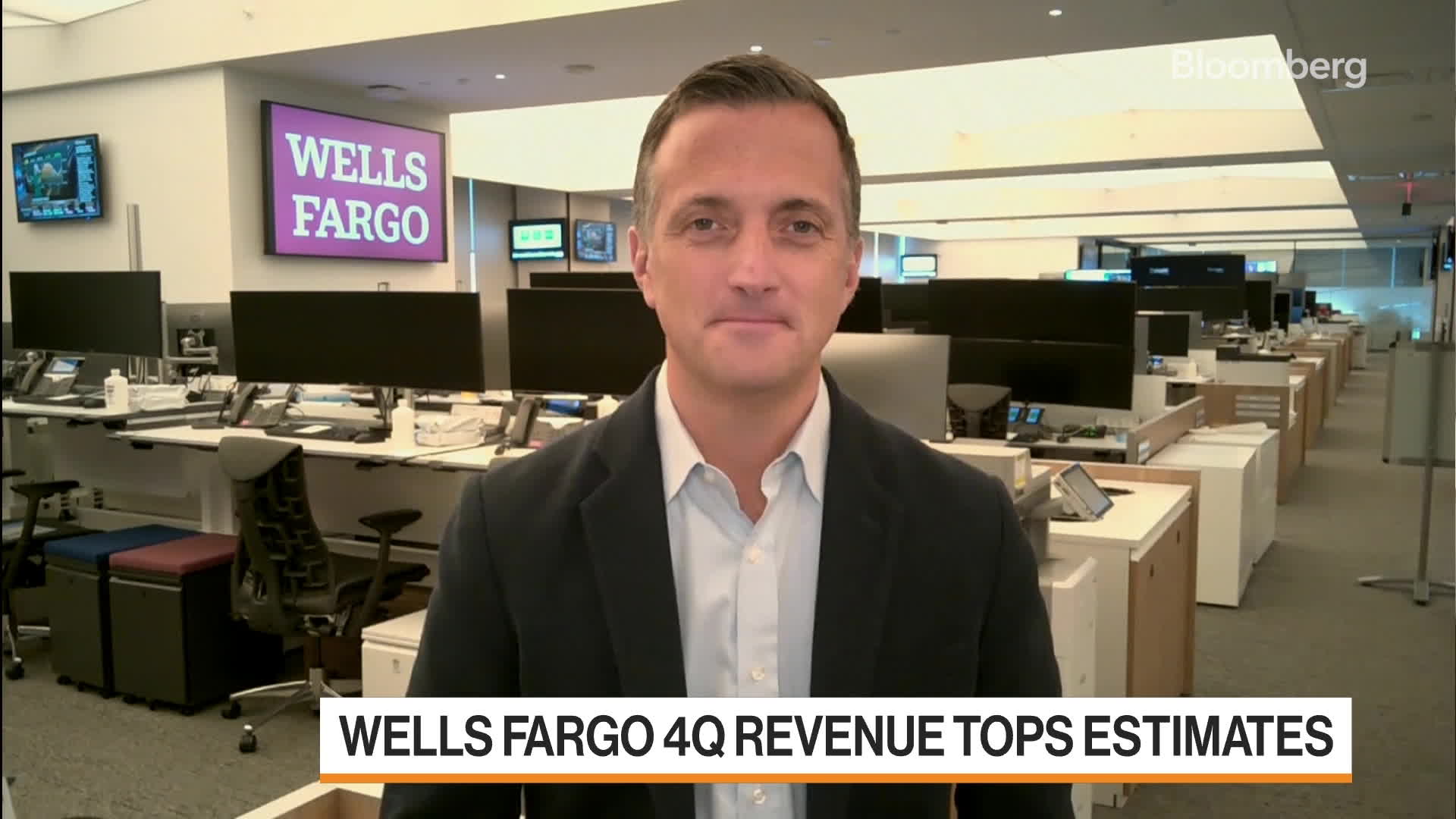 Watch Wells Fargo CFO Says Economy Is 'Pretty Strong' Bloomberg