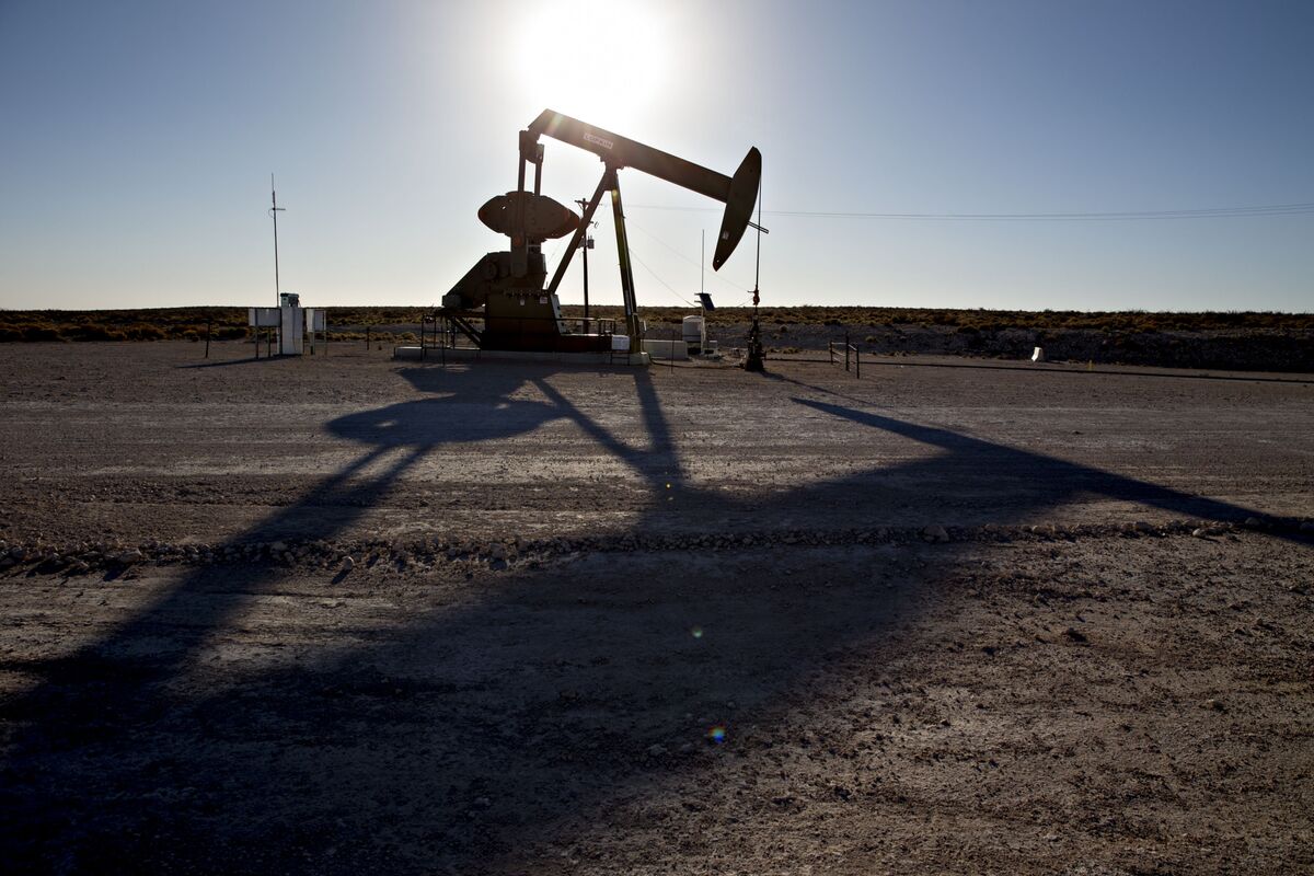 Oil Holds Weekly Gain as Trump Says Iran Blockade Is Working