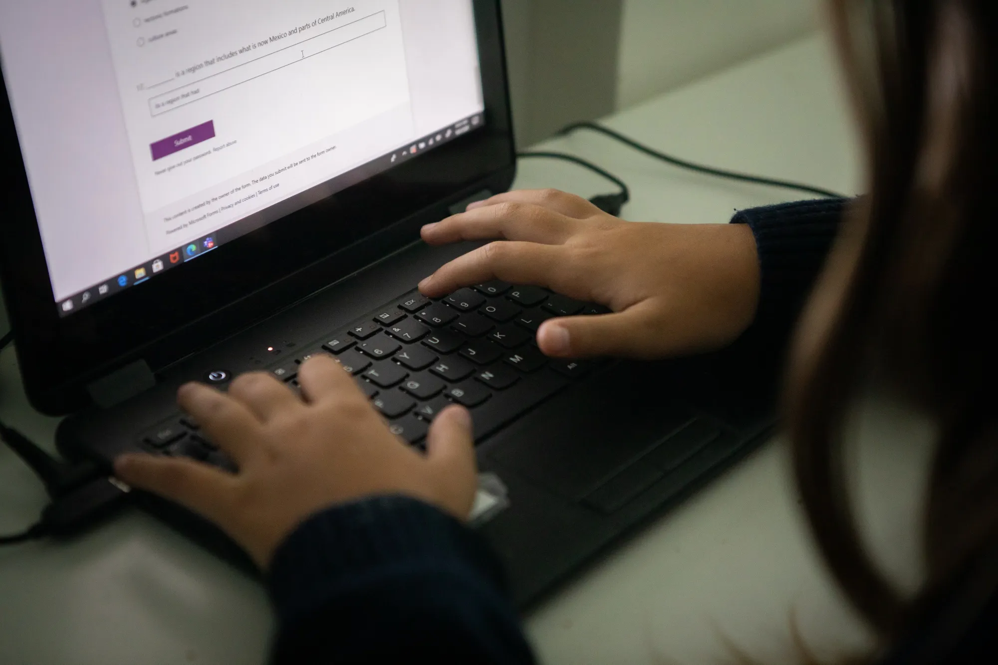 A student attends an online class from home&nbsp;in Miami in 2020.