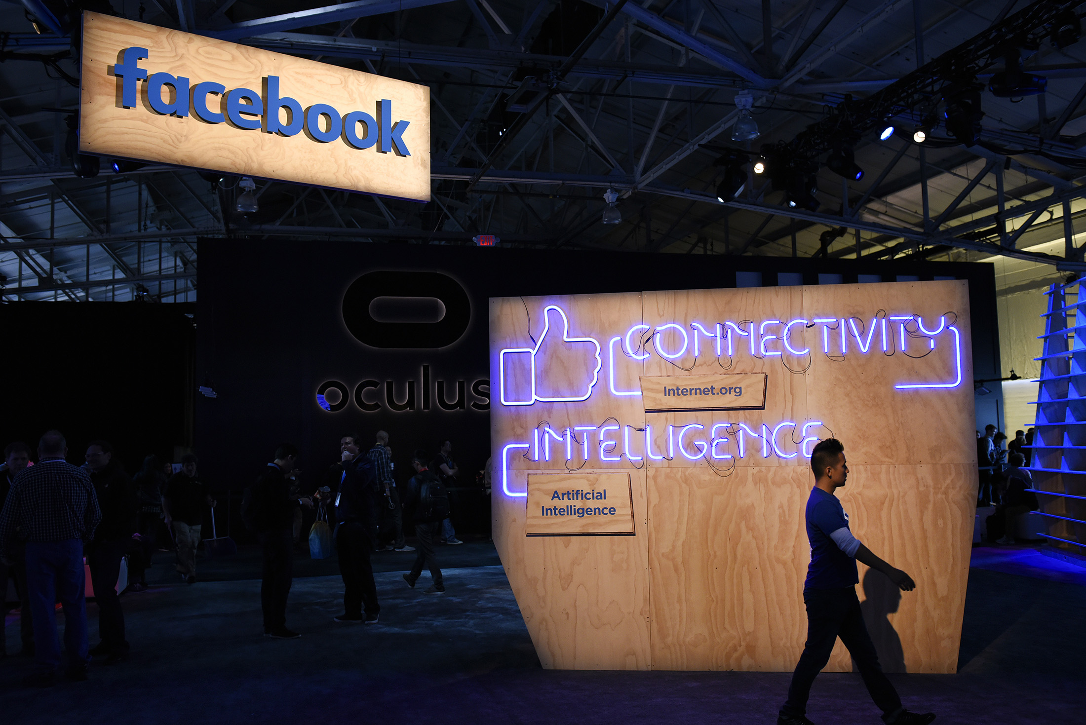 Facebook Changing Guidelines for Trending Topics After Probe Bloomberg