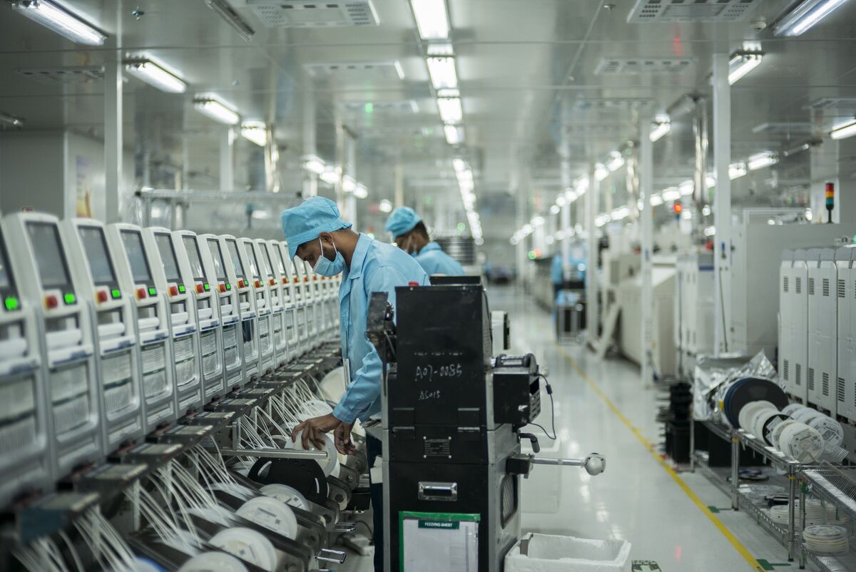 India Approves $4.6 Billion to Boost Electronics Supply Chain - Bloomberg