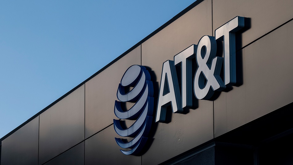 AT&T Mulling Free NFL Sunday Ticket Subscription For Wireless