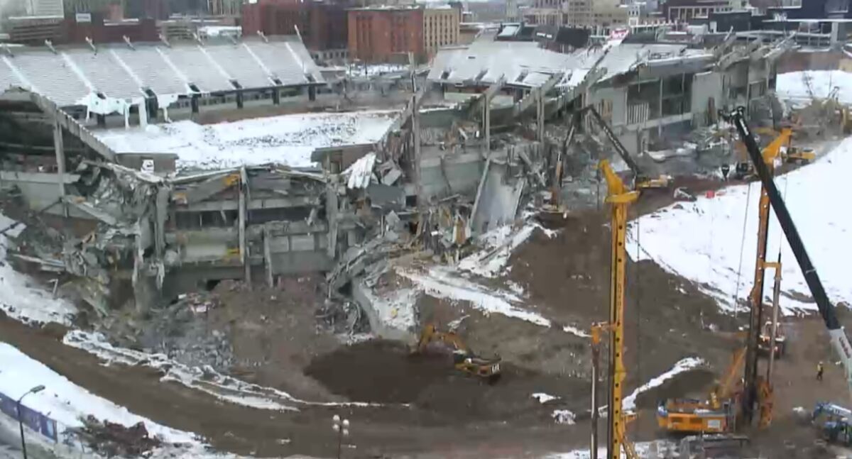 The Moment the Metrodome Roof Collapsed