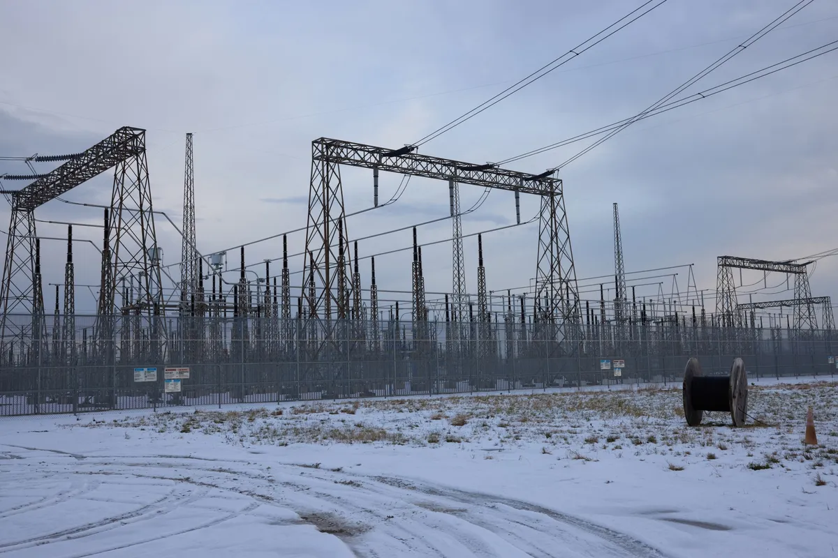 米最大送電網、2027年度の電力コストが過去最大に　約2.5兆円