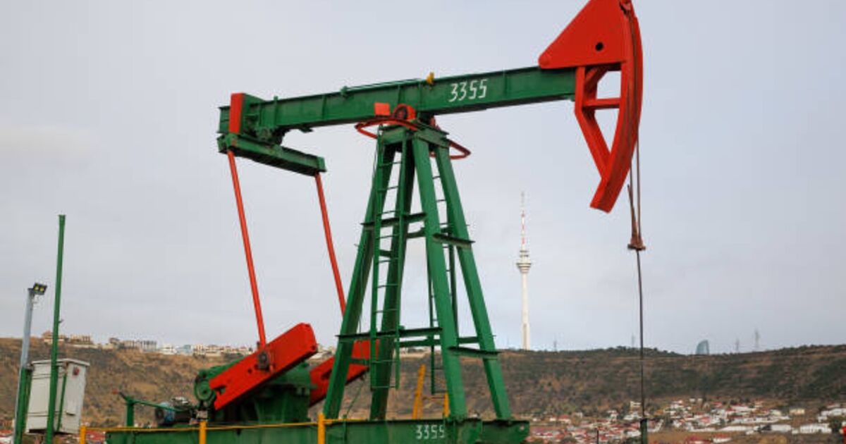 bloomberg.com - KPMG's Mayor Expects Oil Glut to Continue