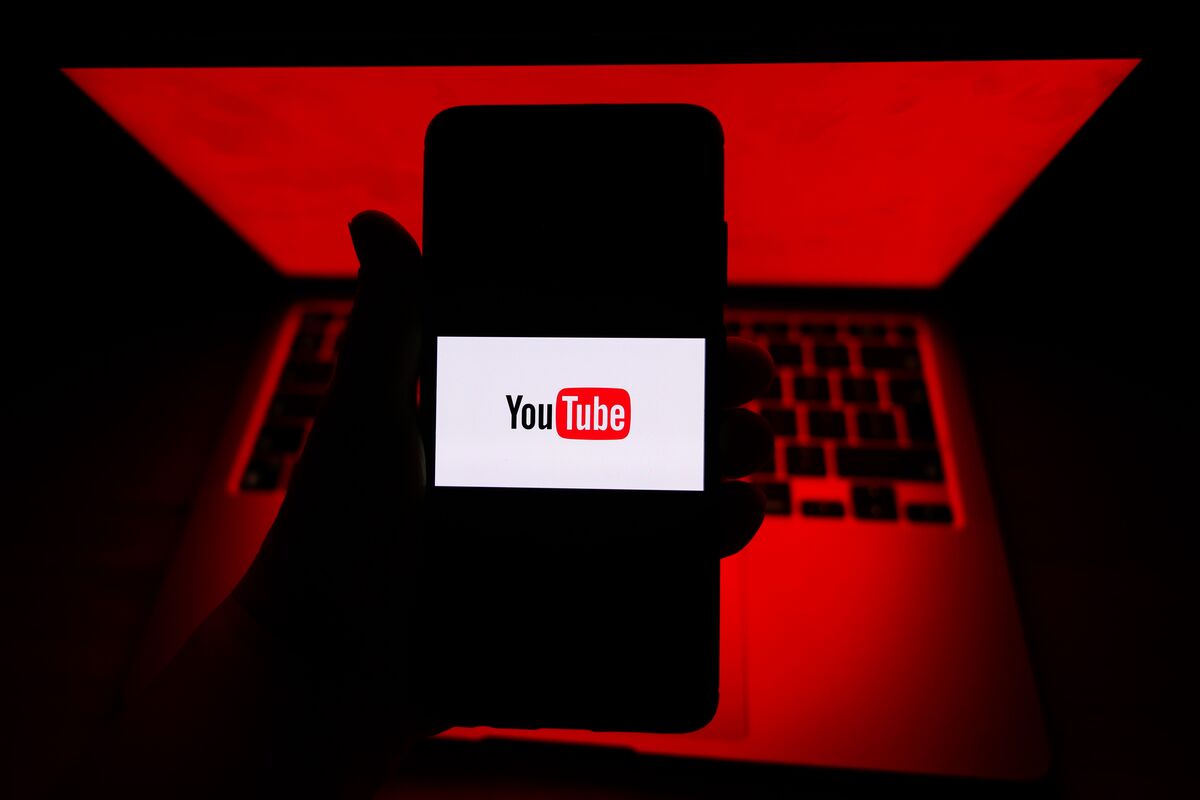 assets.bwbx.io image