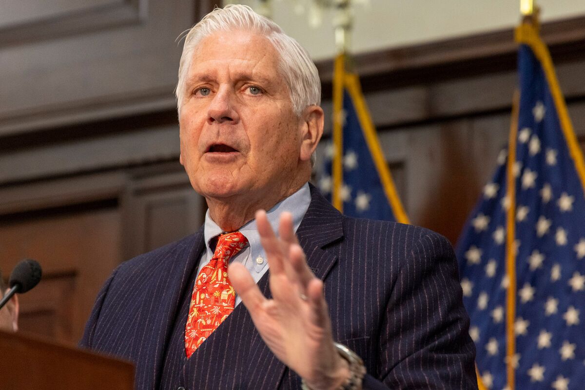 assets.bwbx.io image