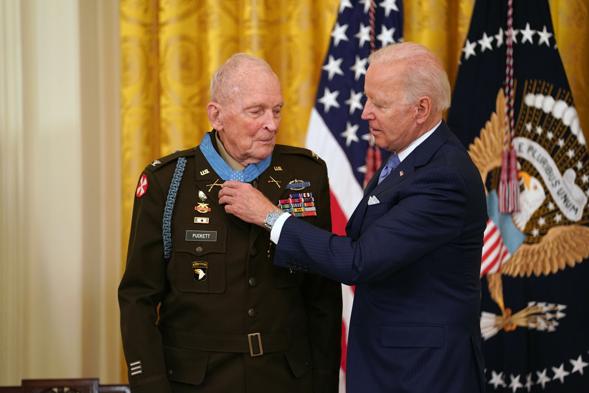 Joe Biden Bestows Medal of Honor to Ralph Puckett Jr., Korean War ...