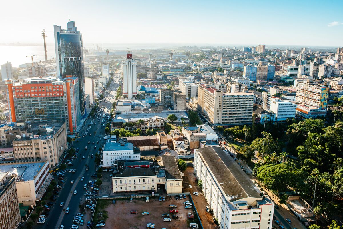 Mozambique Cuts Key Rate As Inflation Lingers Near 2015 Low - Bloomberg