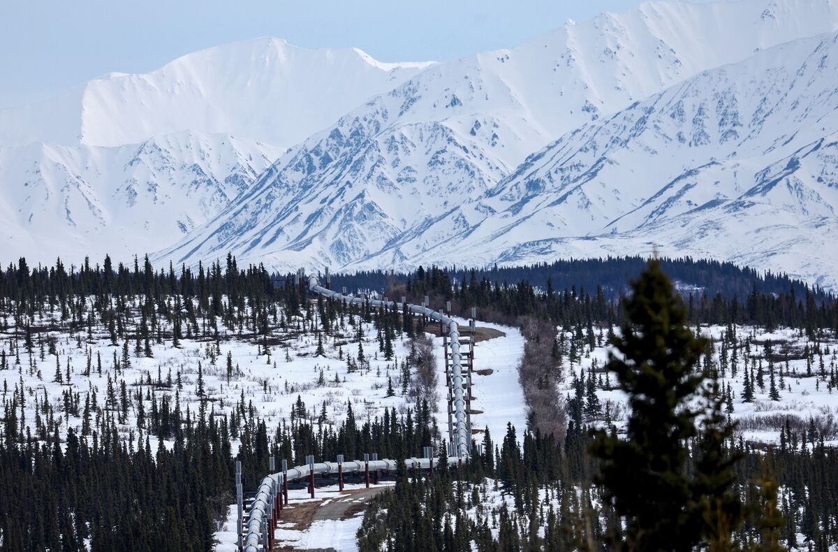 bloomberg.com - Jennifer A Dlouhy - Alaska's Oil Revival Sparks a New Energy Rush Into the Arctic