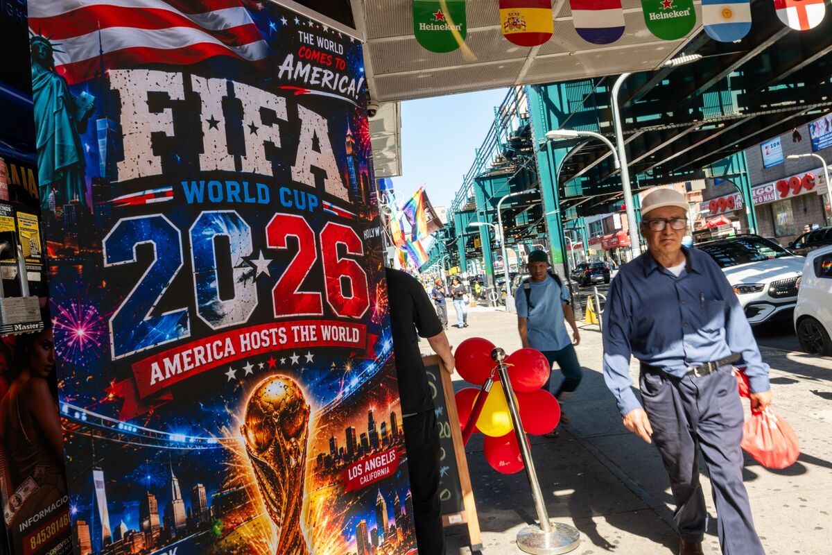 NYC Commuters Face Gridlock , Closures as World Cup Begins