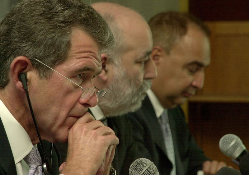 Chief executive of british petroleum (bp) lord john browne, ceo of the tyumen oil company (tnk) viktor vekselberg and president of access industries leonard blavatnik (l-r) take part in a press conference dedicated to the activities of the tnk-bp com