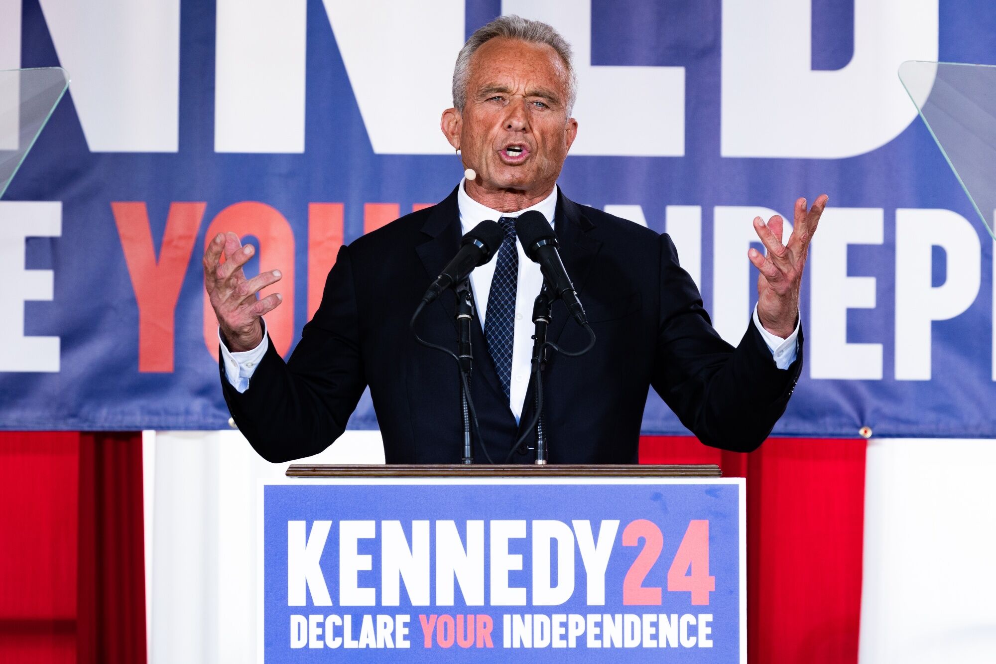 RFK Jr. Raised 8.7 Million With Hollywood, Republican Donors for 2024