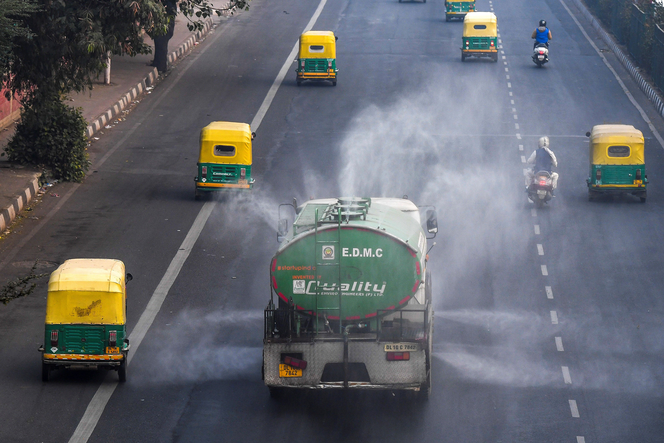 Deadly Smog Over India Won’t Lift Until March, Copernicus Says - Bloomberg