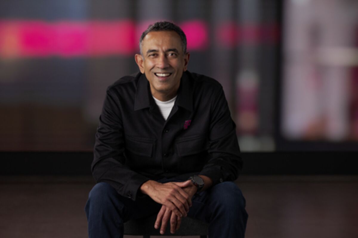 T-Mobile’s Gopalan to Succeed Sievert as CEO in November