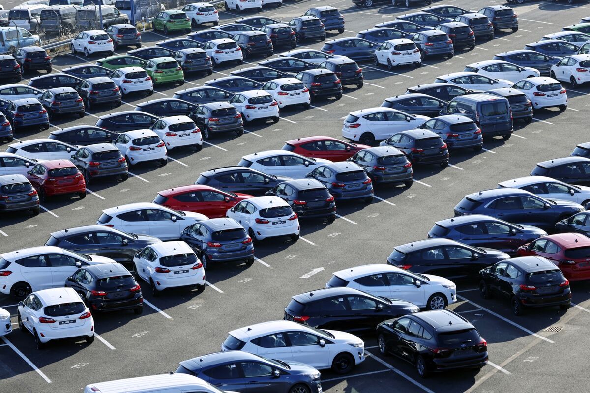 Used Car Prices Drop As Negative Equity Slams Buyers Bloomberg