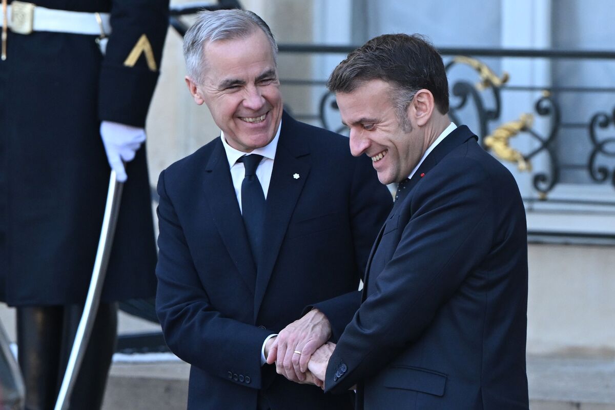 Canada’s Carney to Meet Macron in Paris Ahead of June G7 Summit