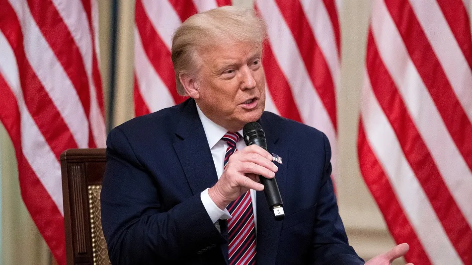 Watch Trump Turns Up Pressure to Open Schools - Bloomberg