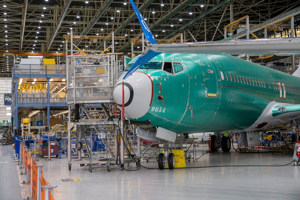Boeing Delivers 51 Jets in August, Lowest in Four Months
