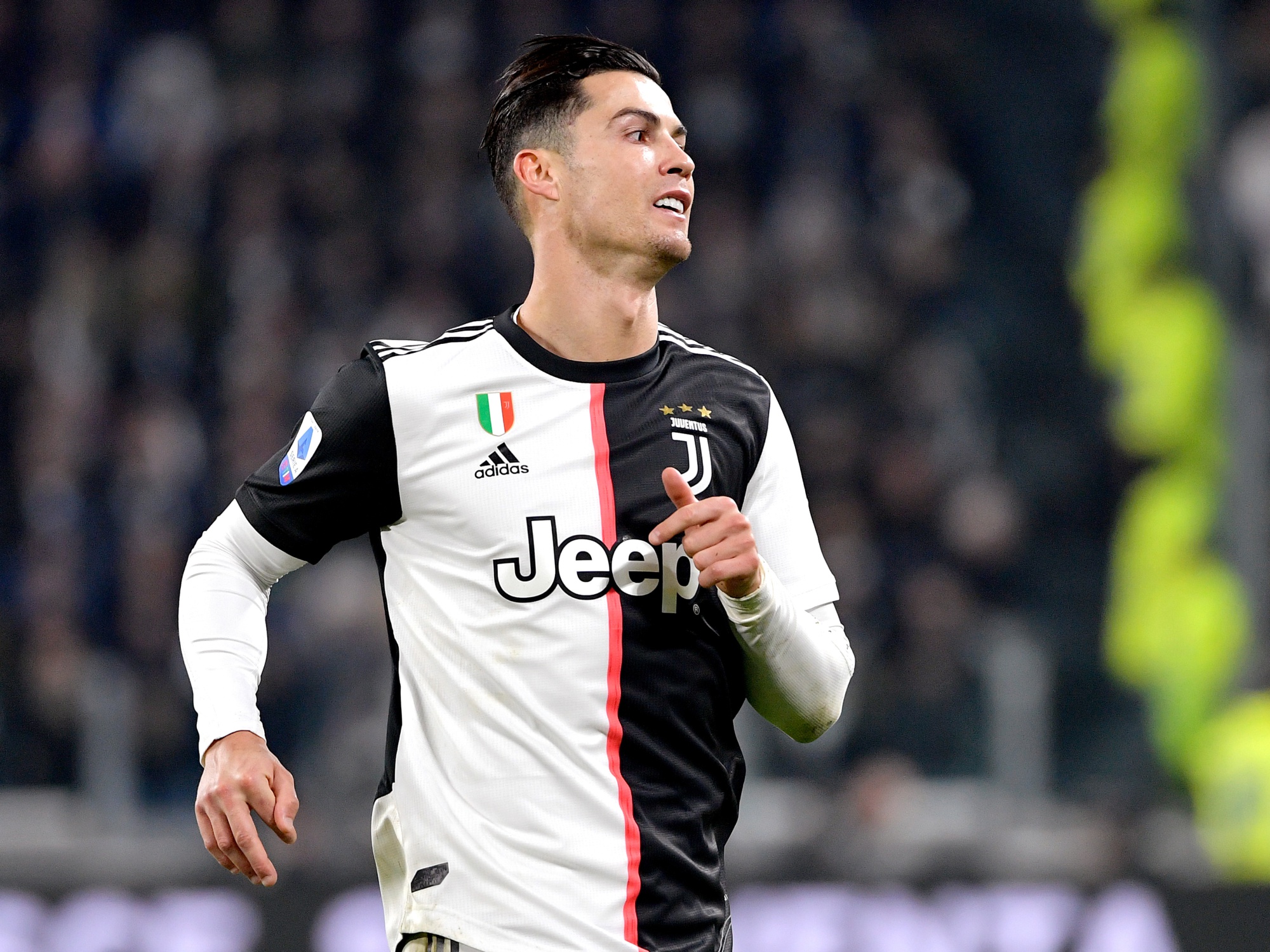 1.+Ronaldo+to+Sign+Blockbuster+Deal+with+Juventus