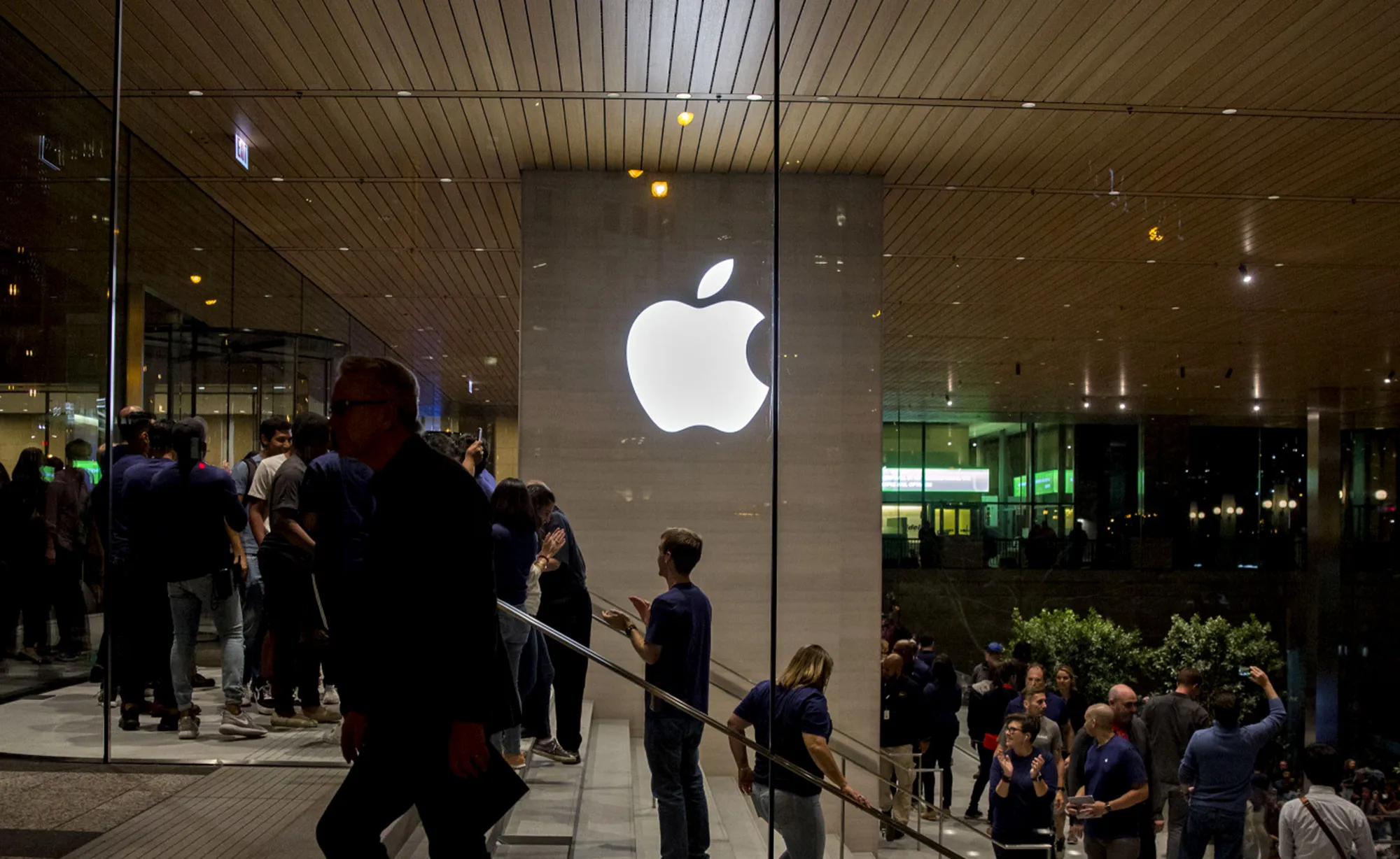 Apple Michigan Avenue store in Chicago.