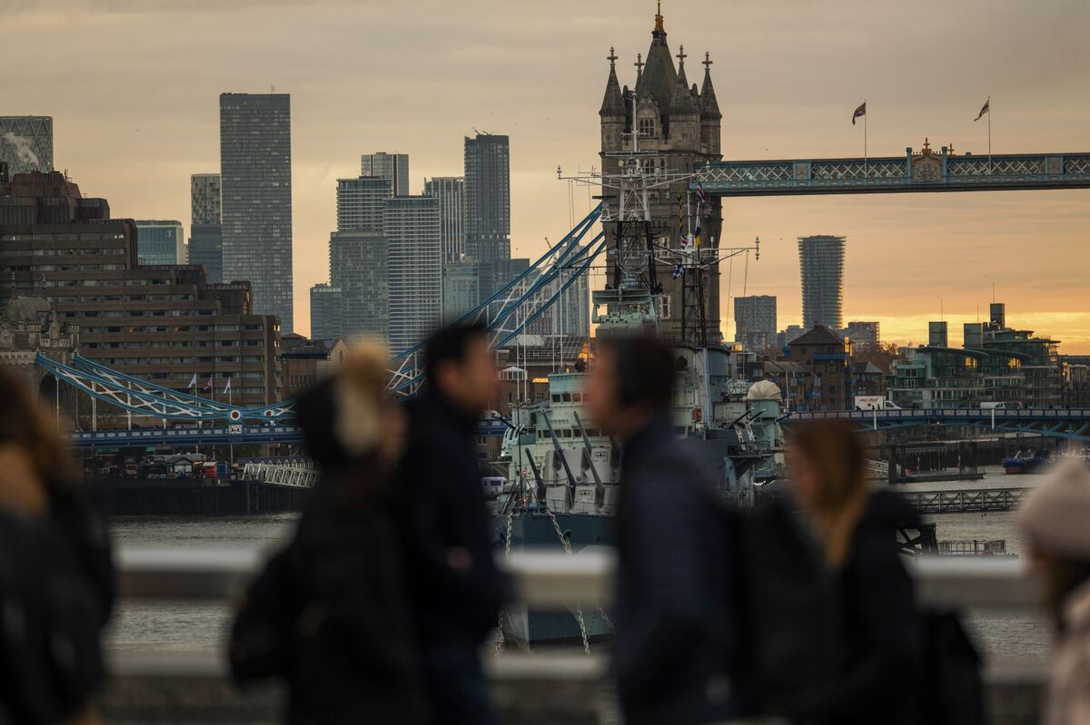
                            UK to Overhaul Competition Regulator in Effort to Boost Growth