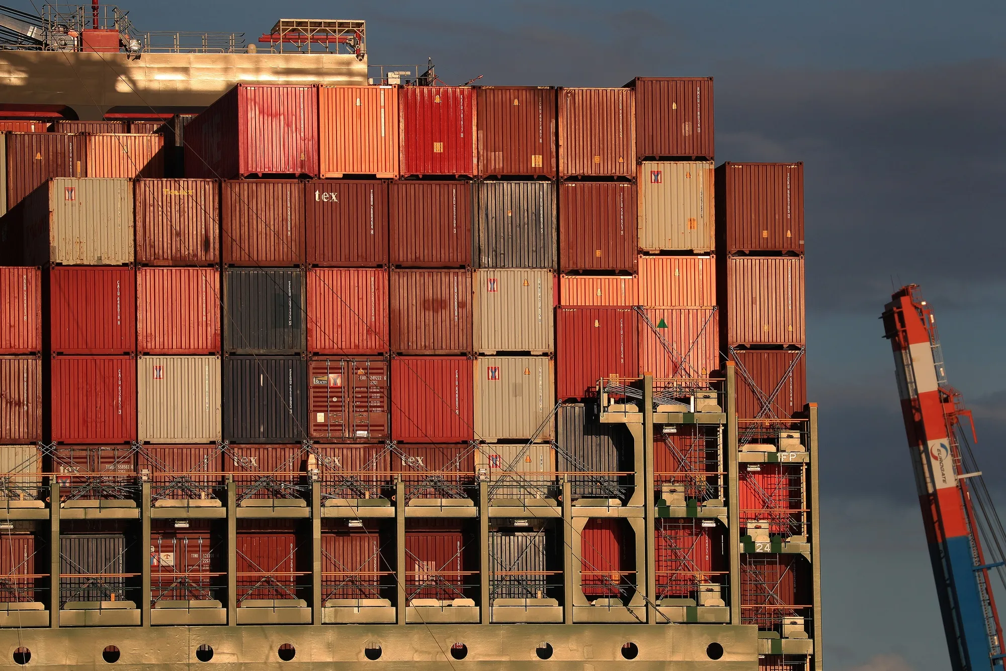 World's Largest Container Ship Arrives at Port of Hamburg