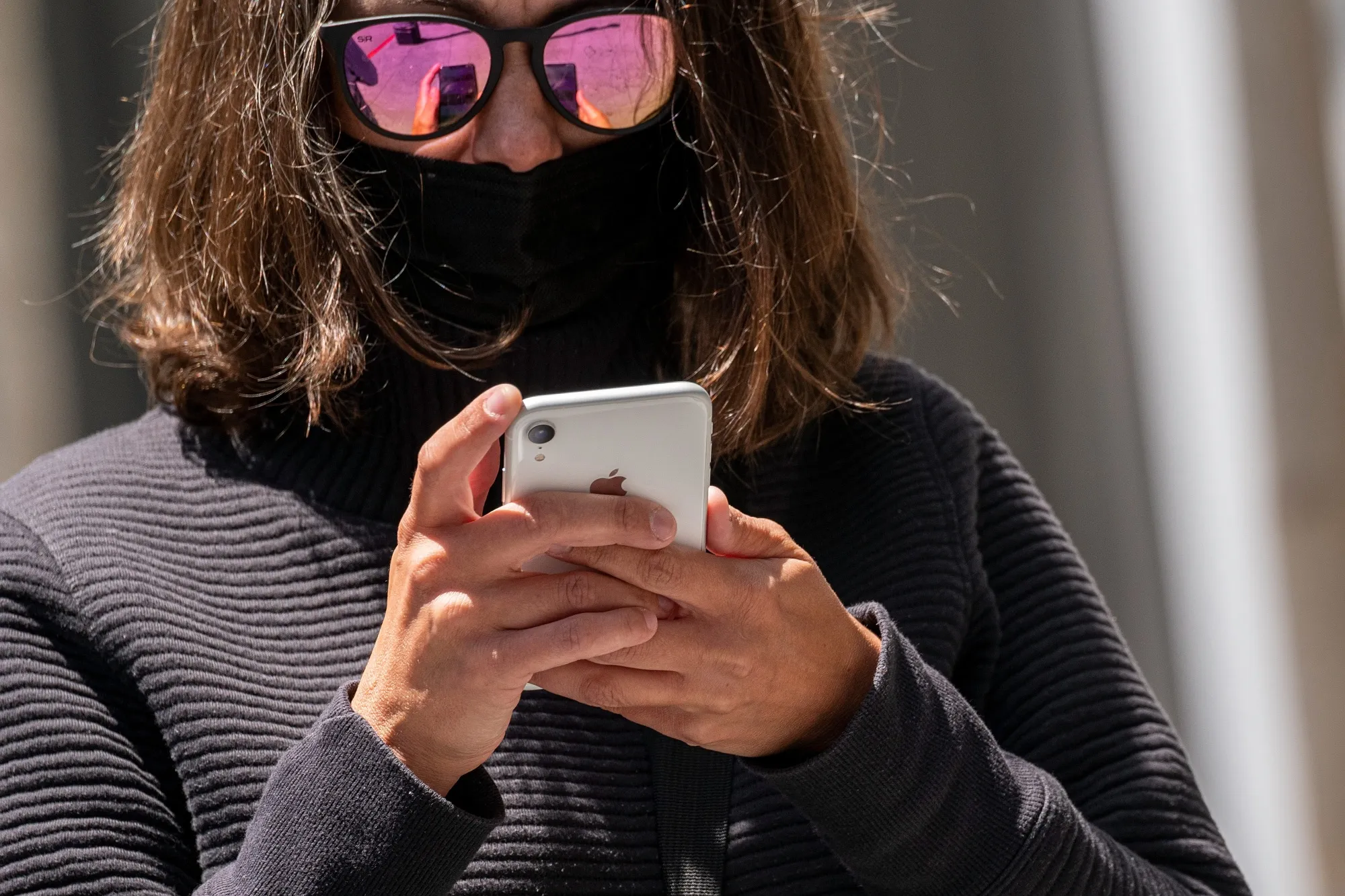 An Apple Store Ahead Of Earnings Figures