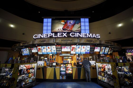 Cineworld Plunges, Cineplex Soars on $1 Billion Court Ruling Over Deal