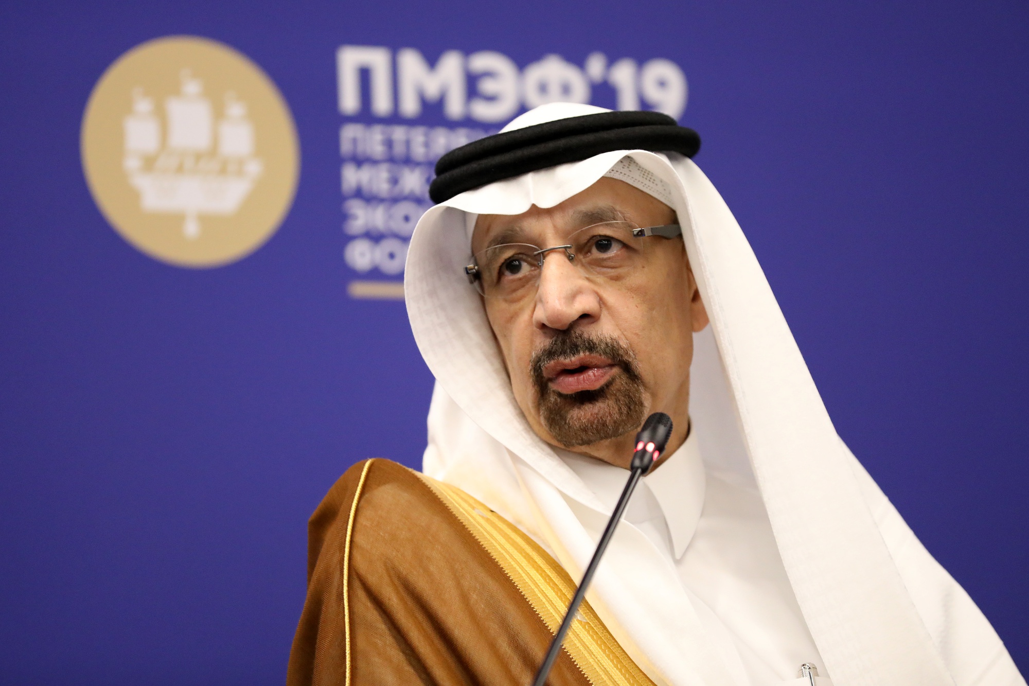 Axed Saudi Oil Boss Al-Falih Returns as Investment Minister - Bloomberg